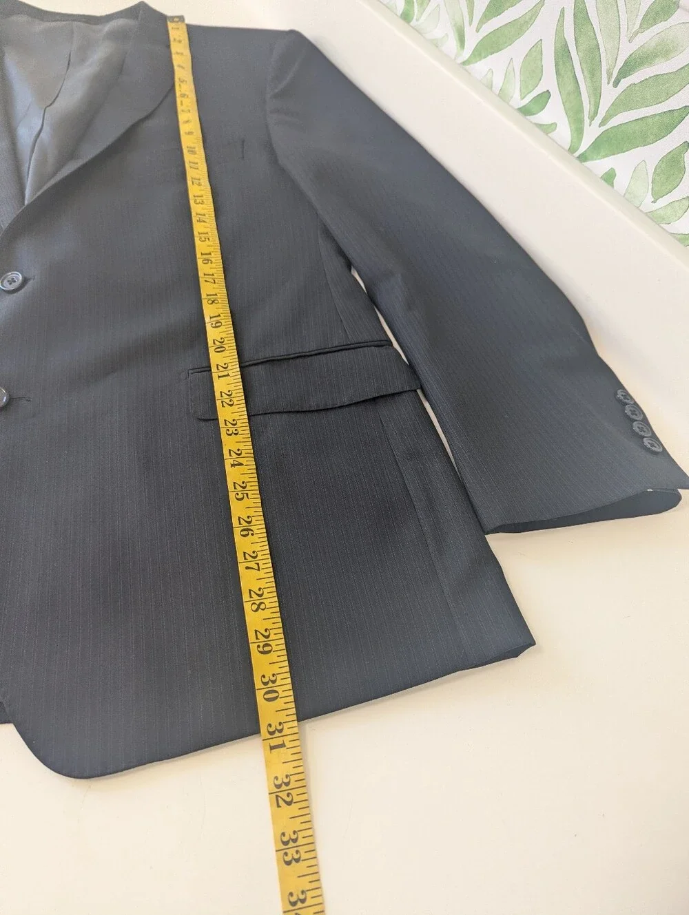 Tallia black pinstripe suit set /Joseph Abboud white dress shirt 46R Tailored